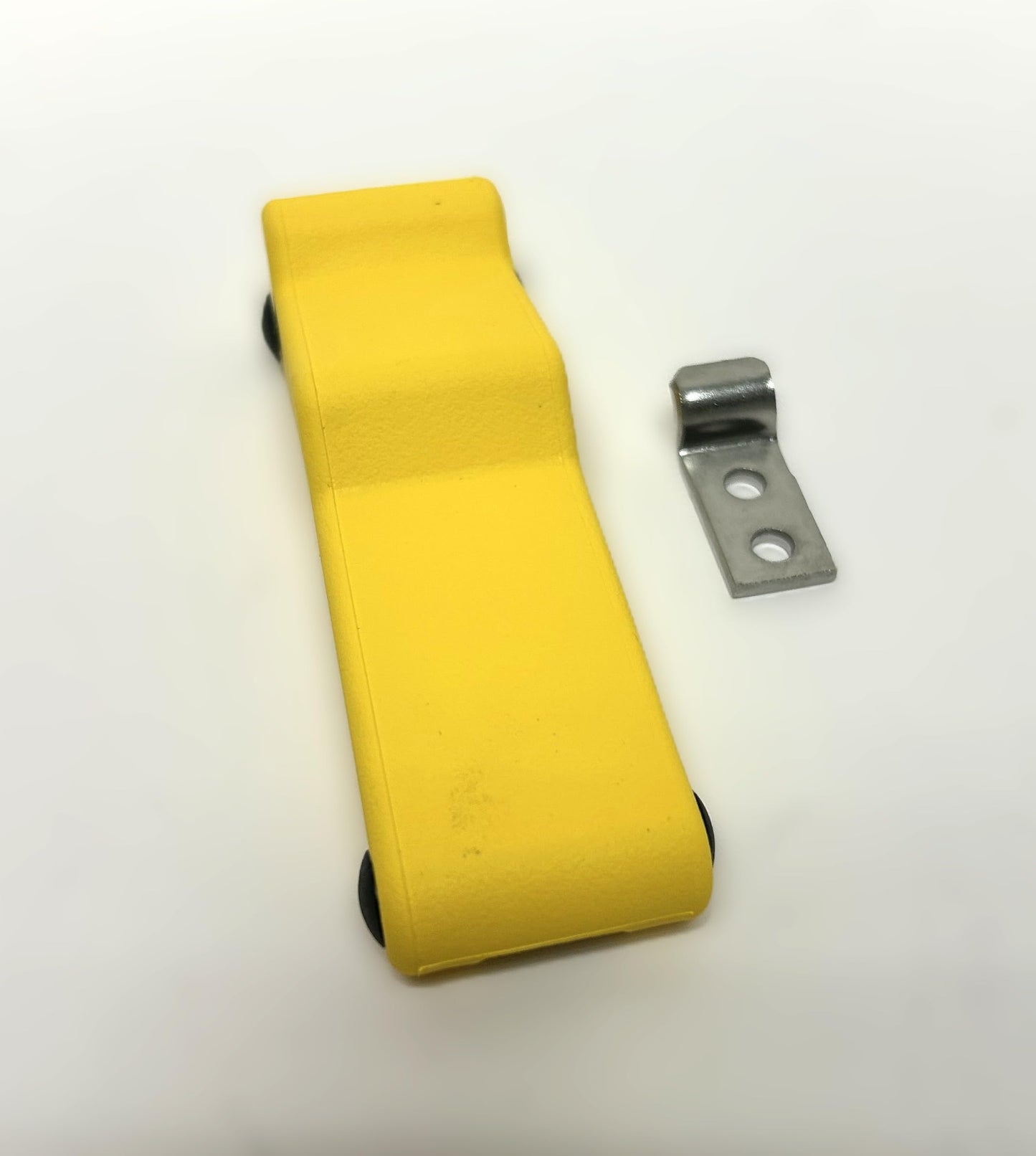 Tennant Yellow Draw Latch 1207285 | Replacement | Fits A500, T500, T600 & Speed Scrub/SpeedGleam Models